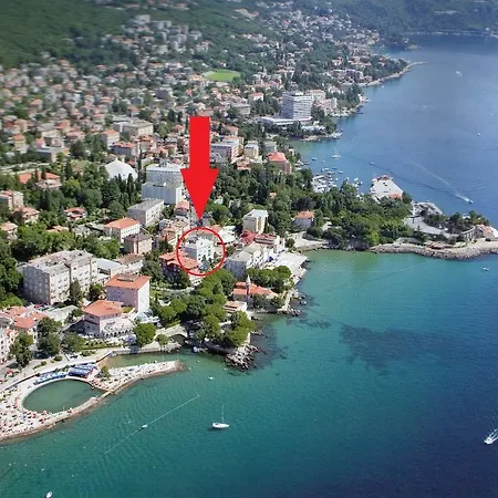 Apartment Devana 2 Opatija