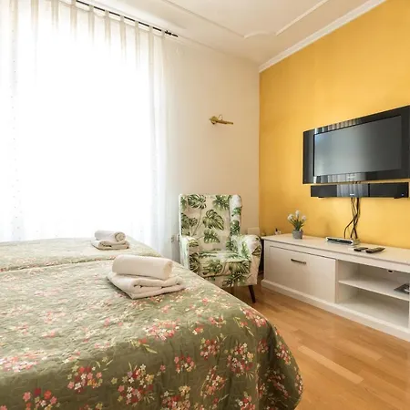 Apartamento Devana 2 *